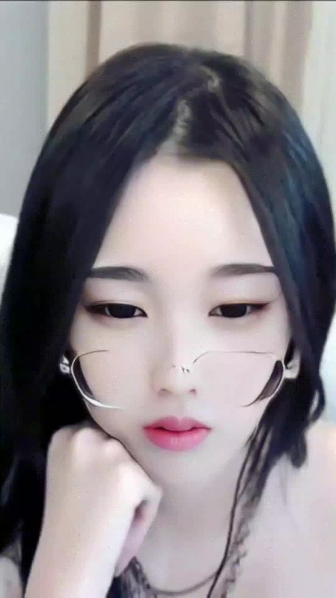 喜欢聊天，交友