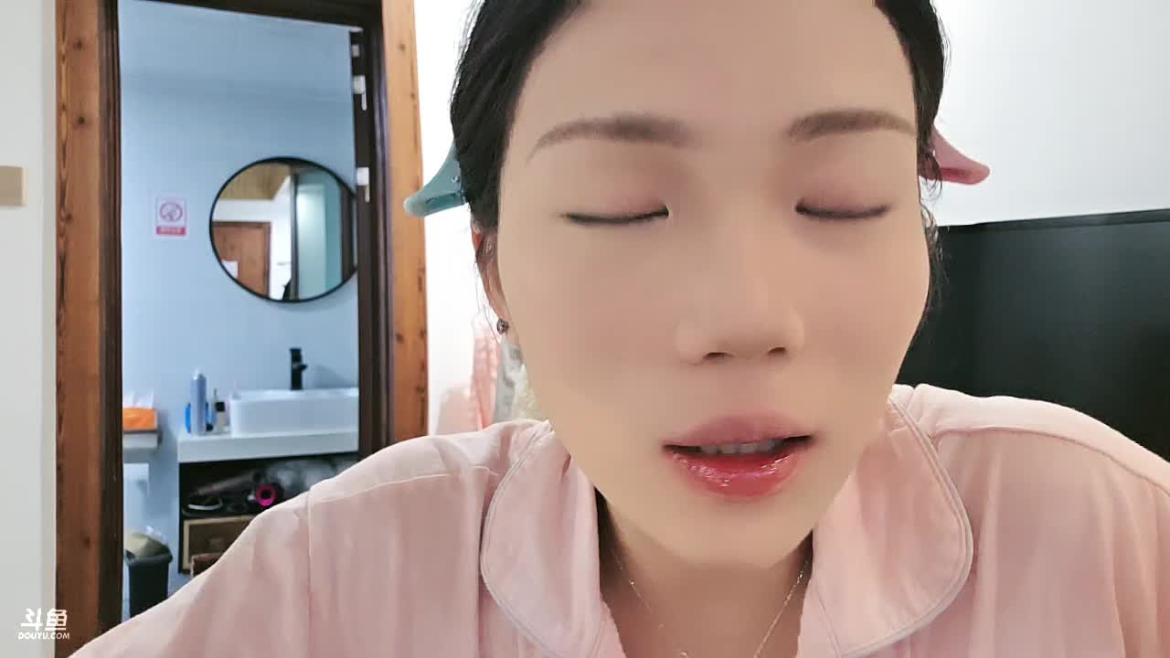 去长沙鱼皇团播了