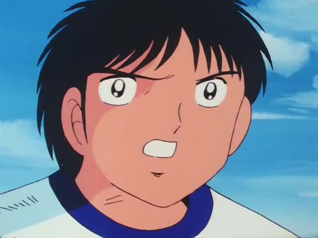 大空翼！倒挂凌空射门！