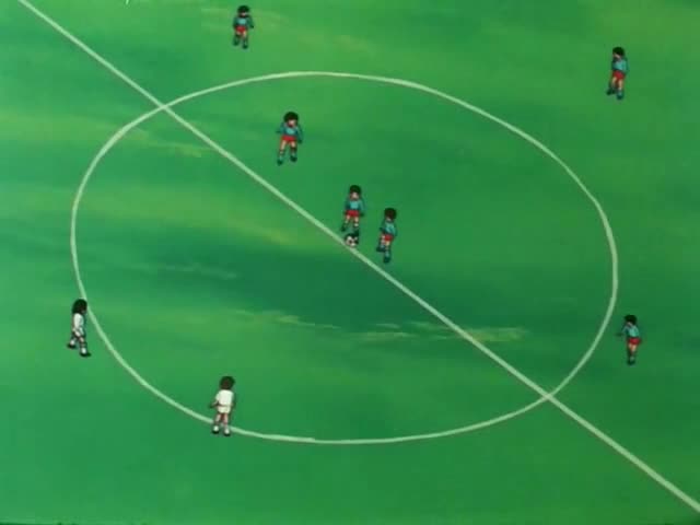 大空翼！倒挂凌空射门！