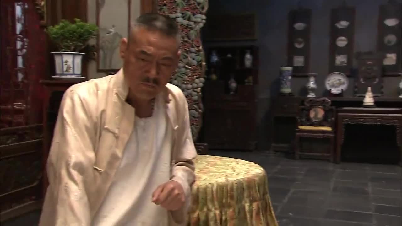 盗墓贼家女儿的岁月传奇