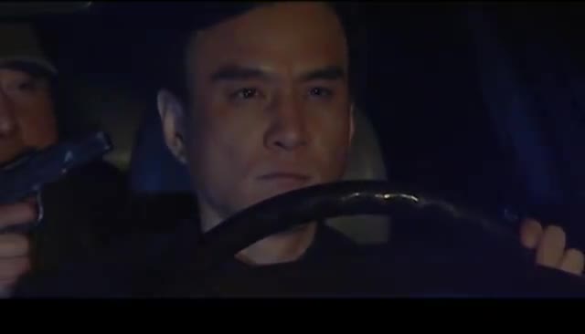 给警察戴绿帽子，强行给腹黑男漂白毁三观