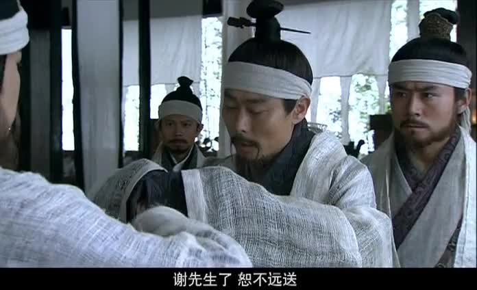 滚滚长江东逝水