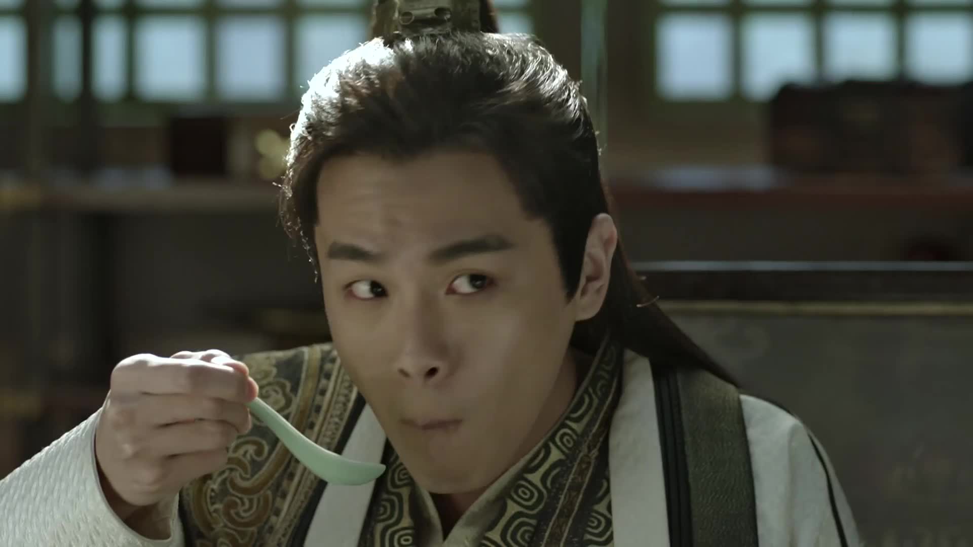 身世神秘的范闲书写人生传奇