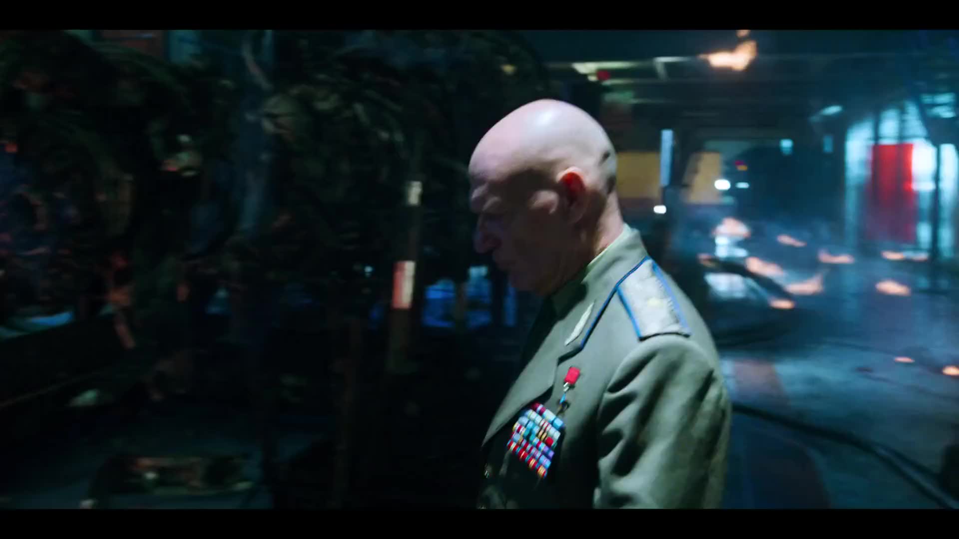 怪奇物语  小朋友爆揍异形