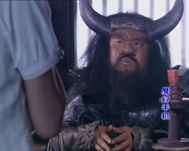 当未来科技遇上古老神话，手机竟能化为人形？
