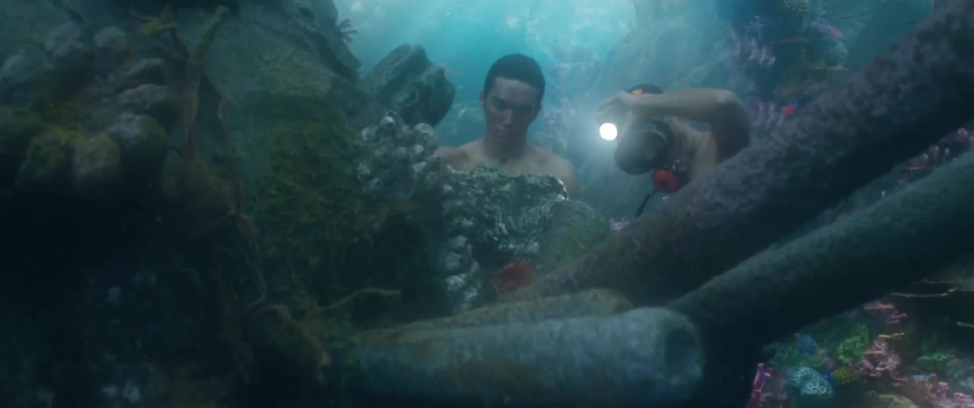 鬼吹灯虐我千百遍，我待鬼吹灯如初恋