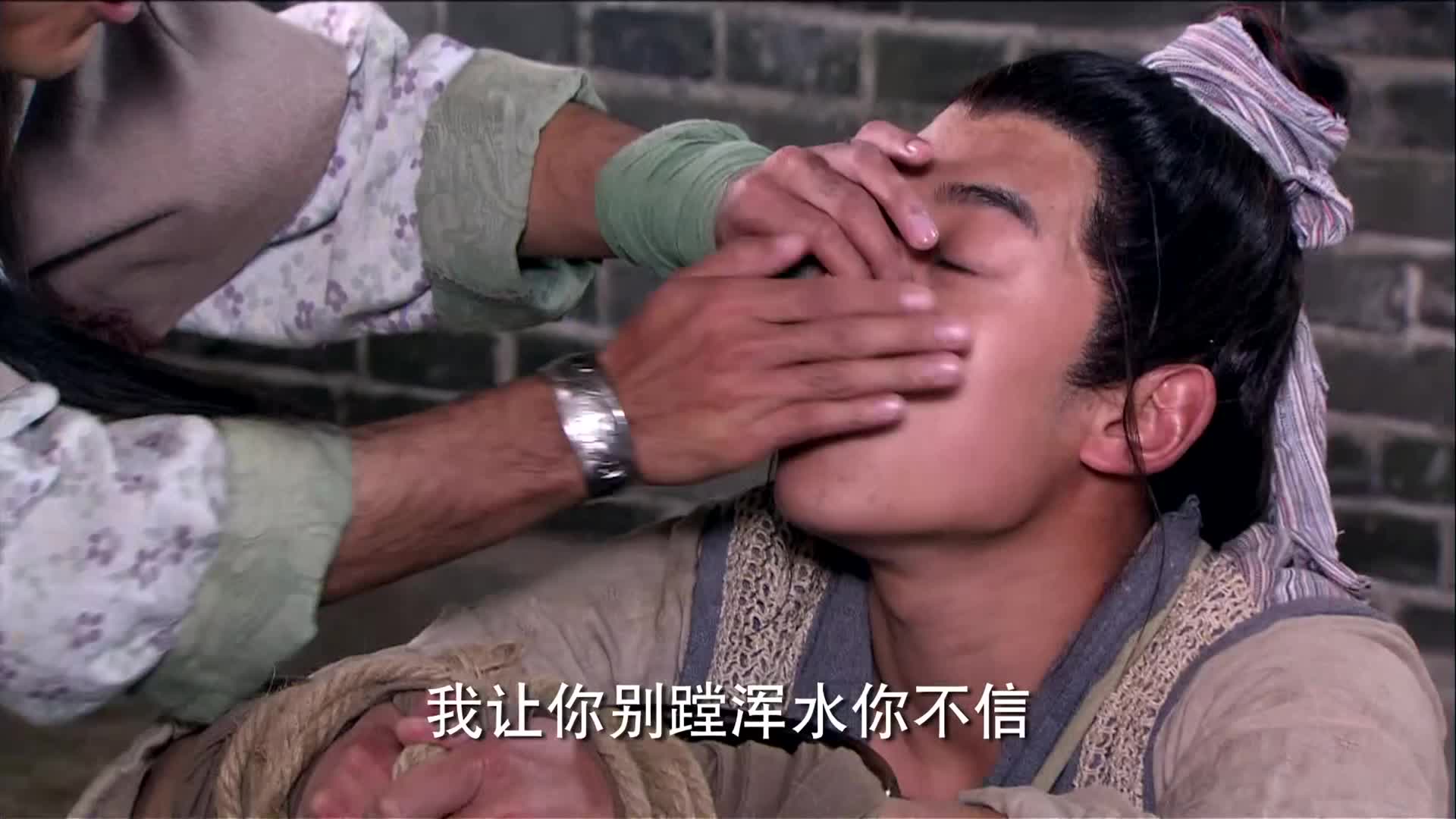 江湖风云再起，小小镖局暗藏乾坤！