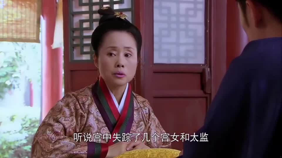 医馆里上演离奇案件，看逗趣师徒如何以智破局