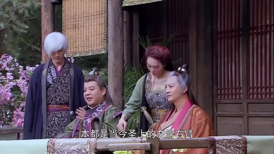 医馆里上演离奇案件，看逗趣师徒如何以智破局