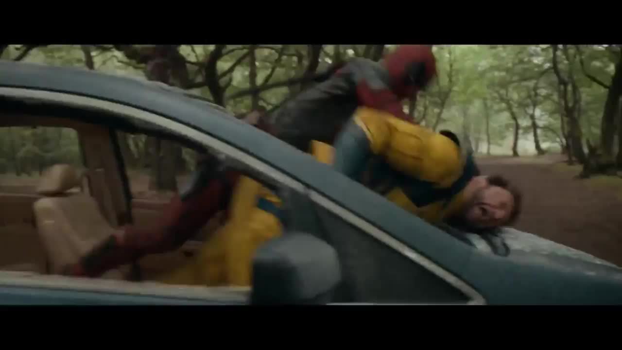 英雄纪元碰撞：从蝙蝠洞到斯塔克大厦24小时穿越