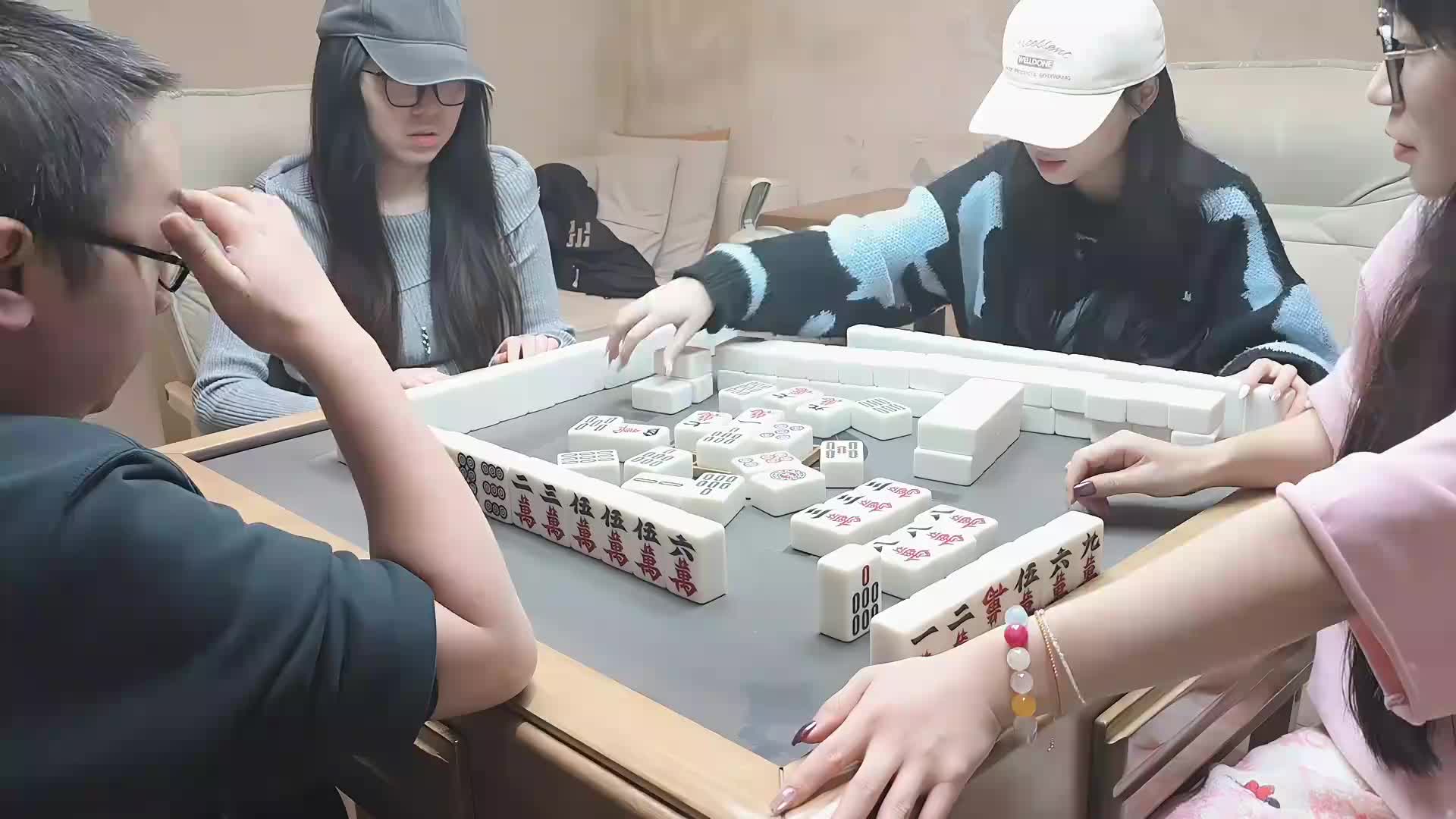 每场比赛预测错误免费送3000