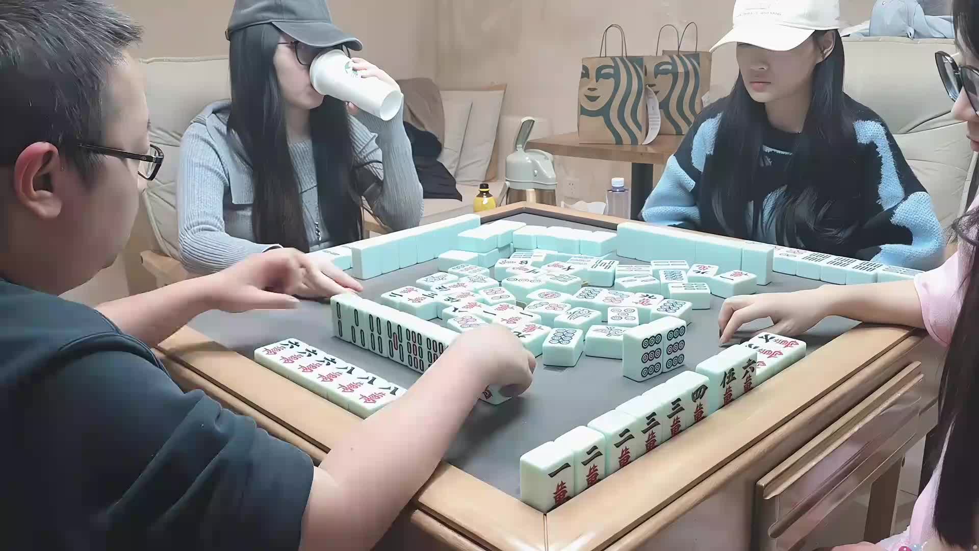 每场比赛预测错误免费送3000