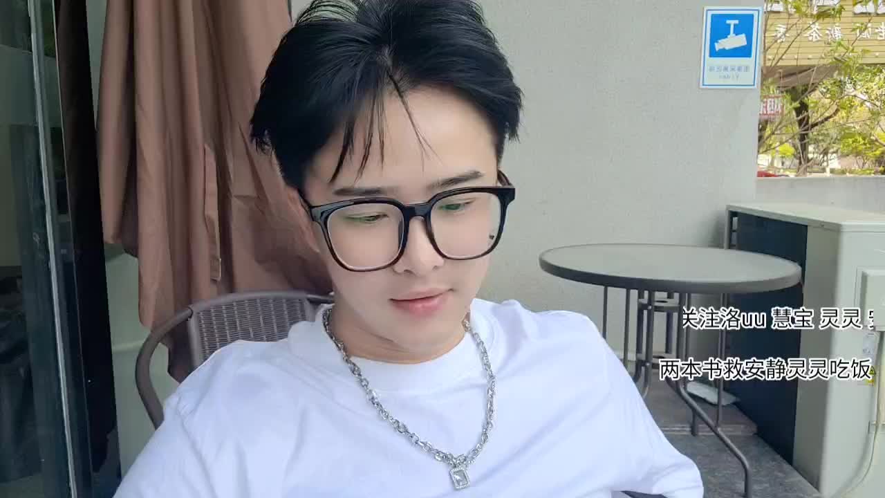 带妹妹们买菜做饭