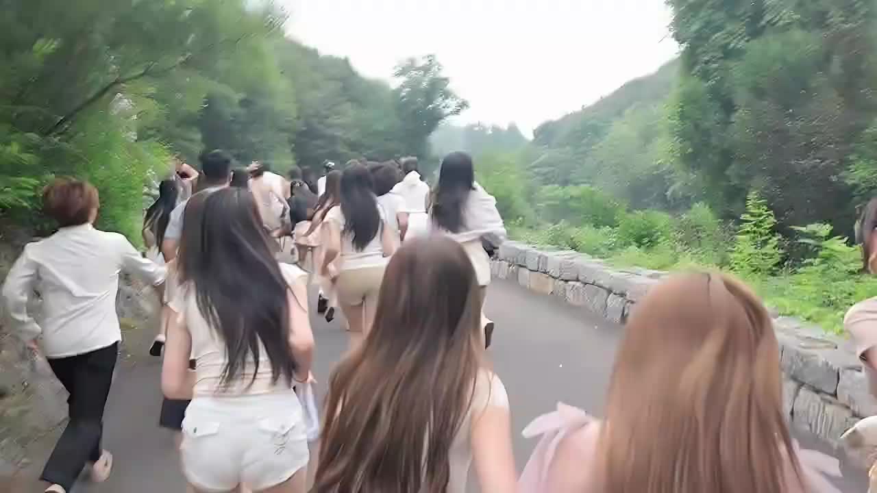 期待来自相遇 郑州泳池趴