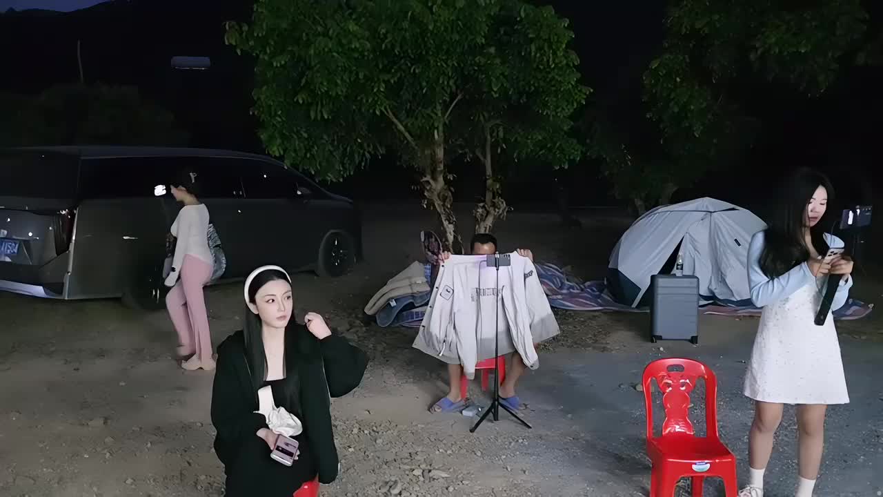 苦行僧第一季（开会）