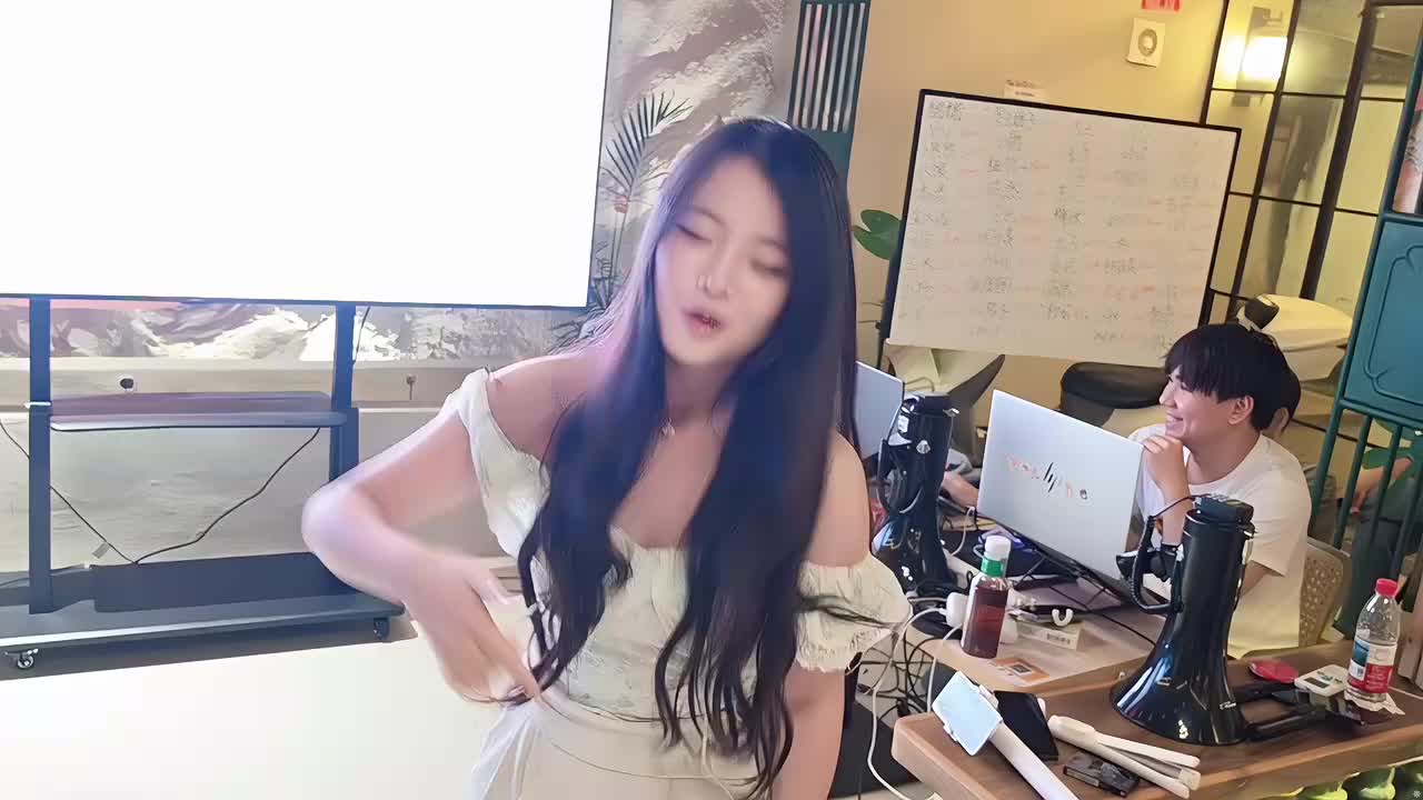 潮汕大舞台，g 蓝莓 时 浮华
