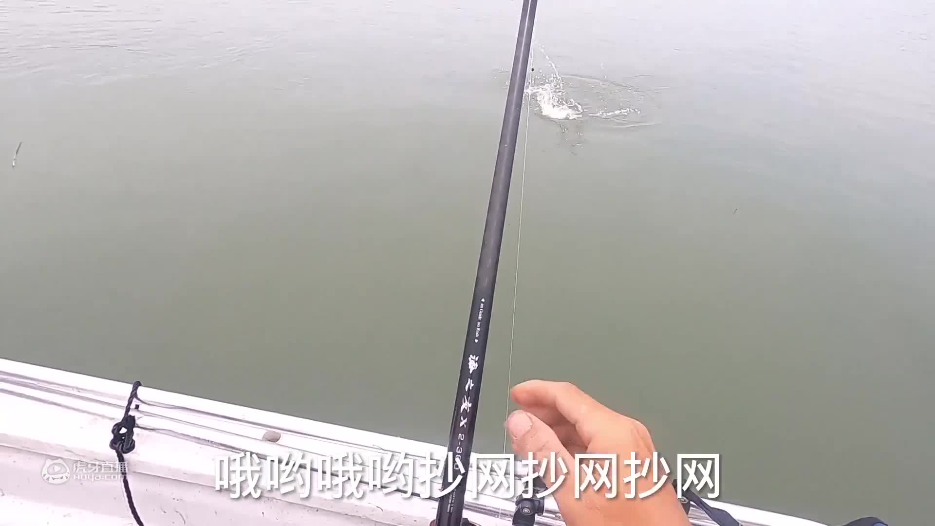 专程请来广东钓鱼师傅，学习新钓法，小伙走上发财之路
