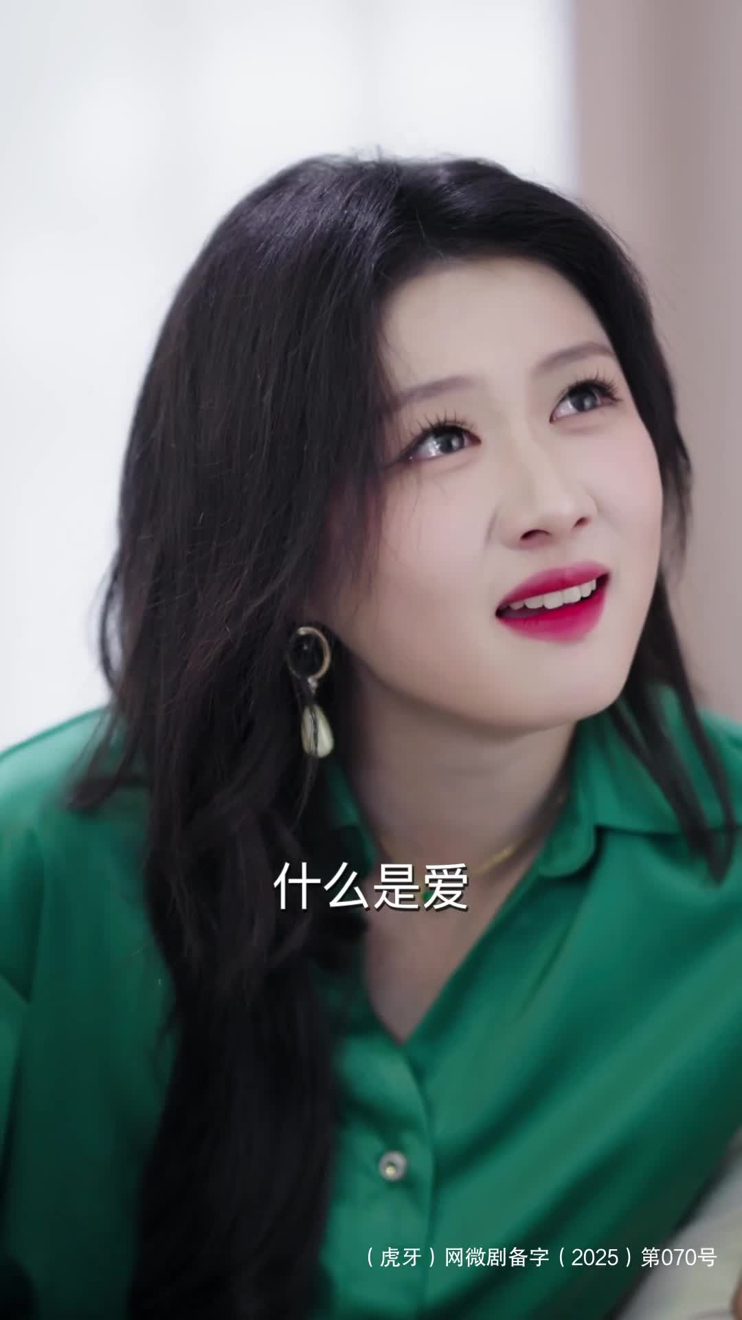 隐忍三年被欺辱，母亲亮身份后，全家族跪了