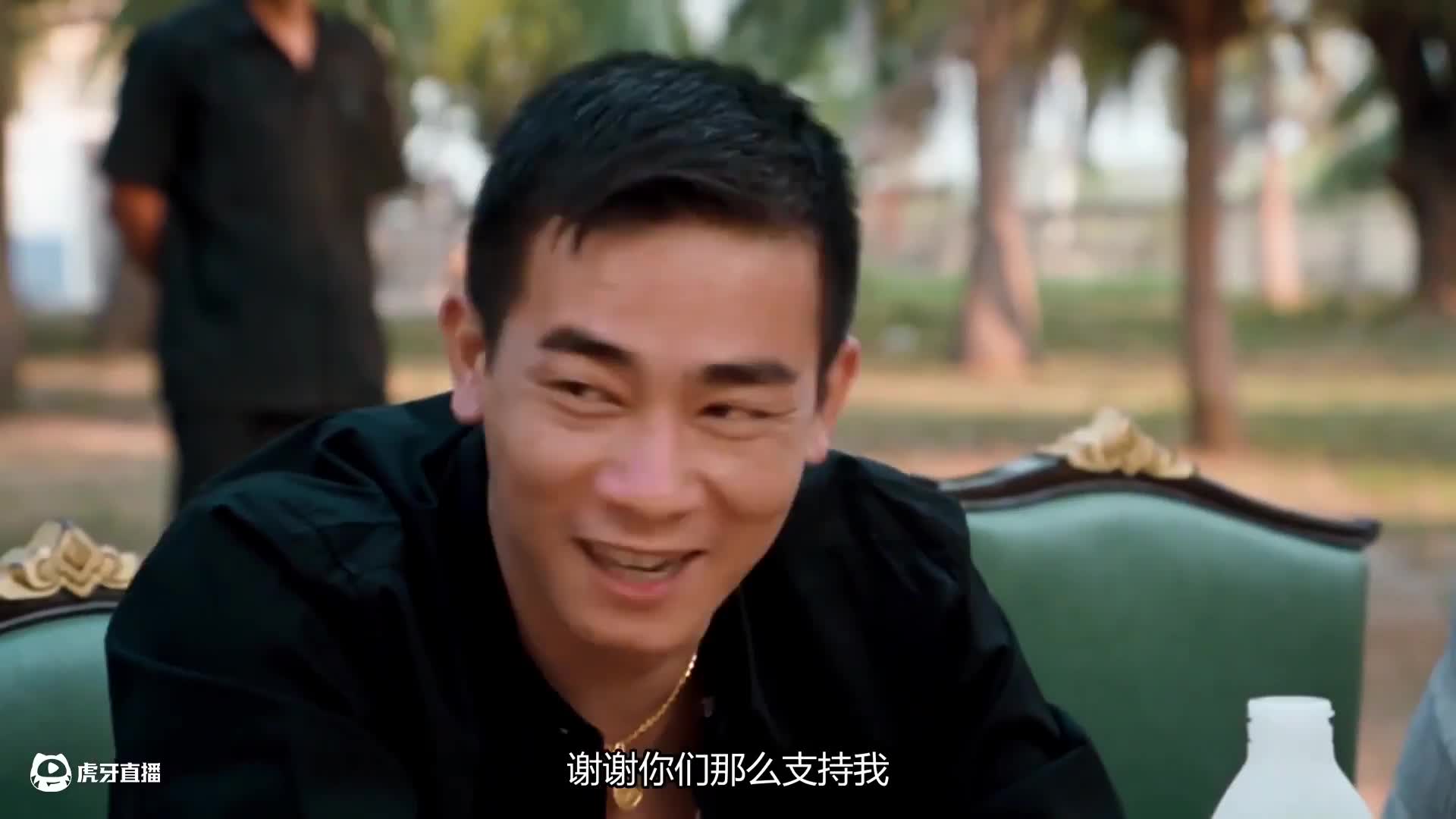 古惑仔中的第一个女反派丁瑶，最终死在山鸡的枪下
