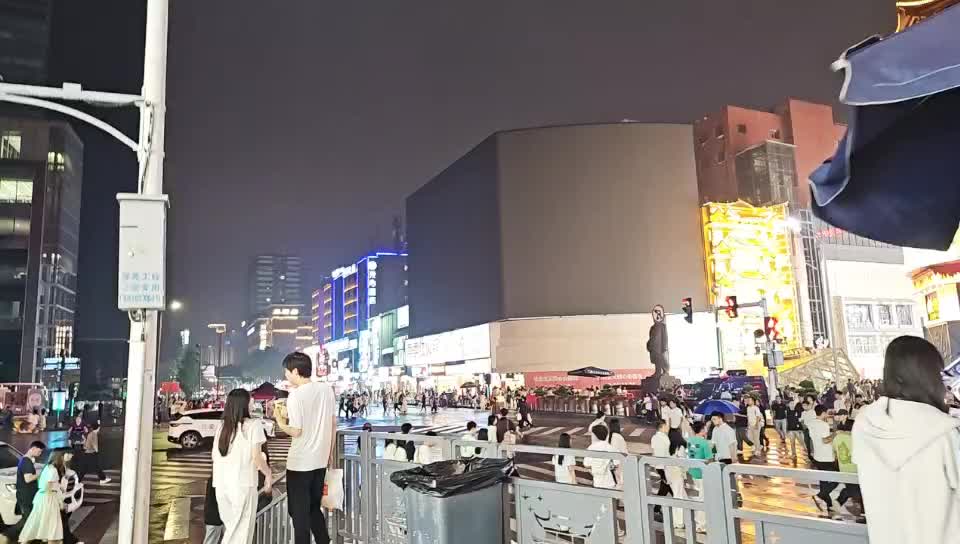 解放西第一深情