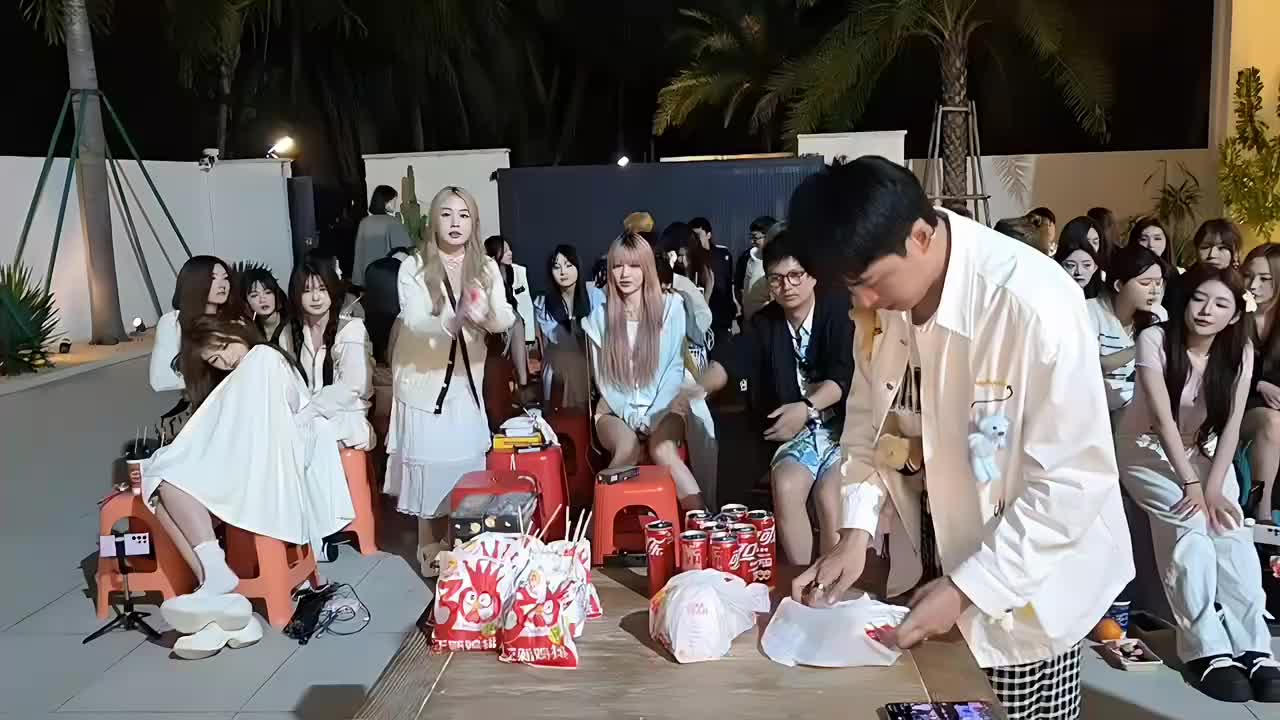 魔鬼月-春暖花开！