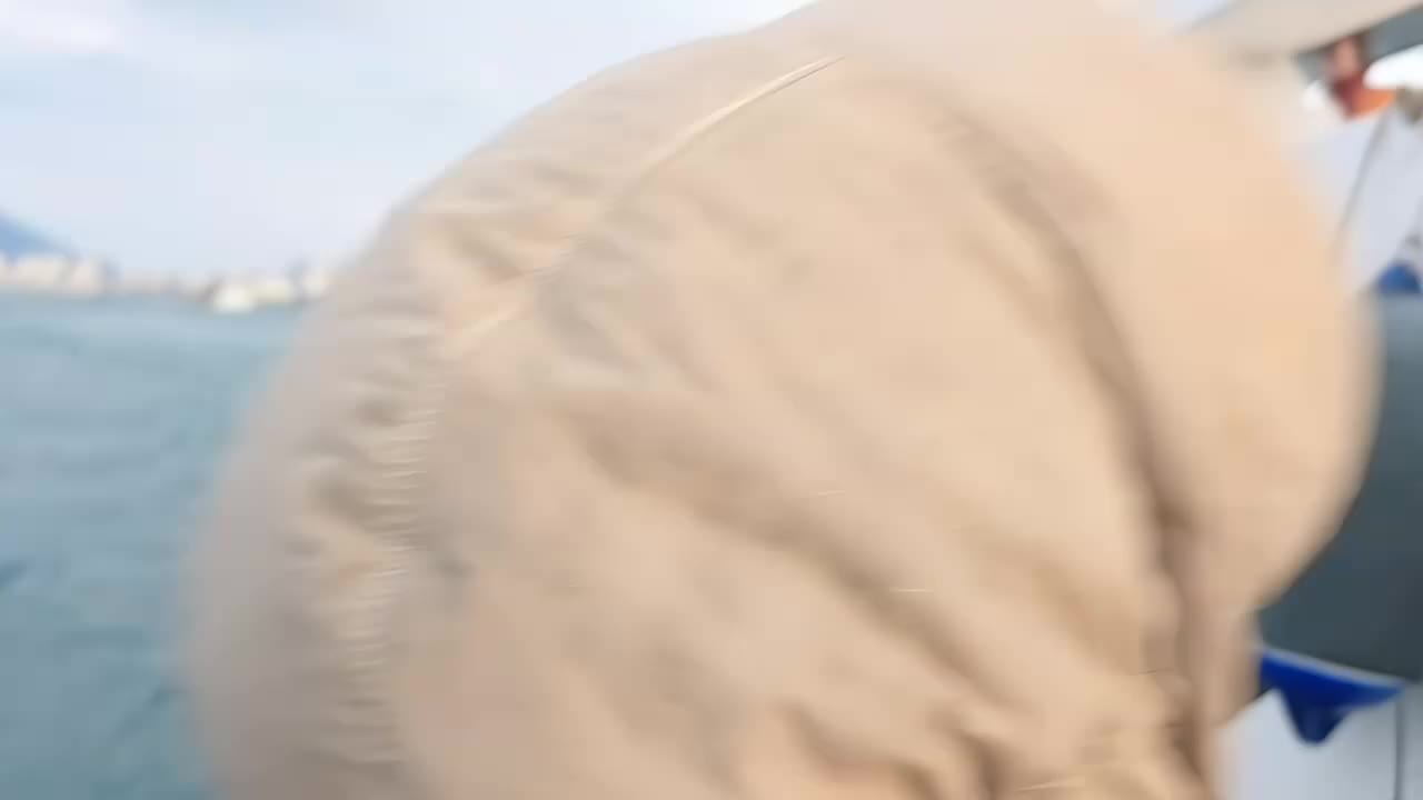 魔鬼月-春暖花开-出海