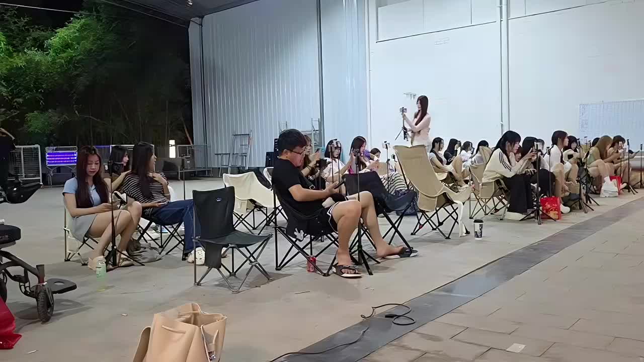 疯狂的庄园 相遇!