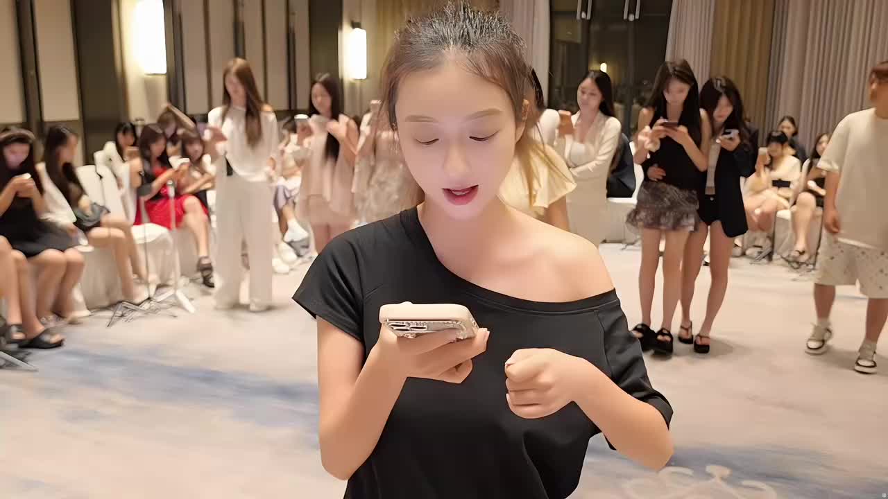恭喜T哥荣升君王