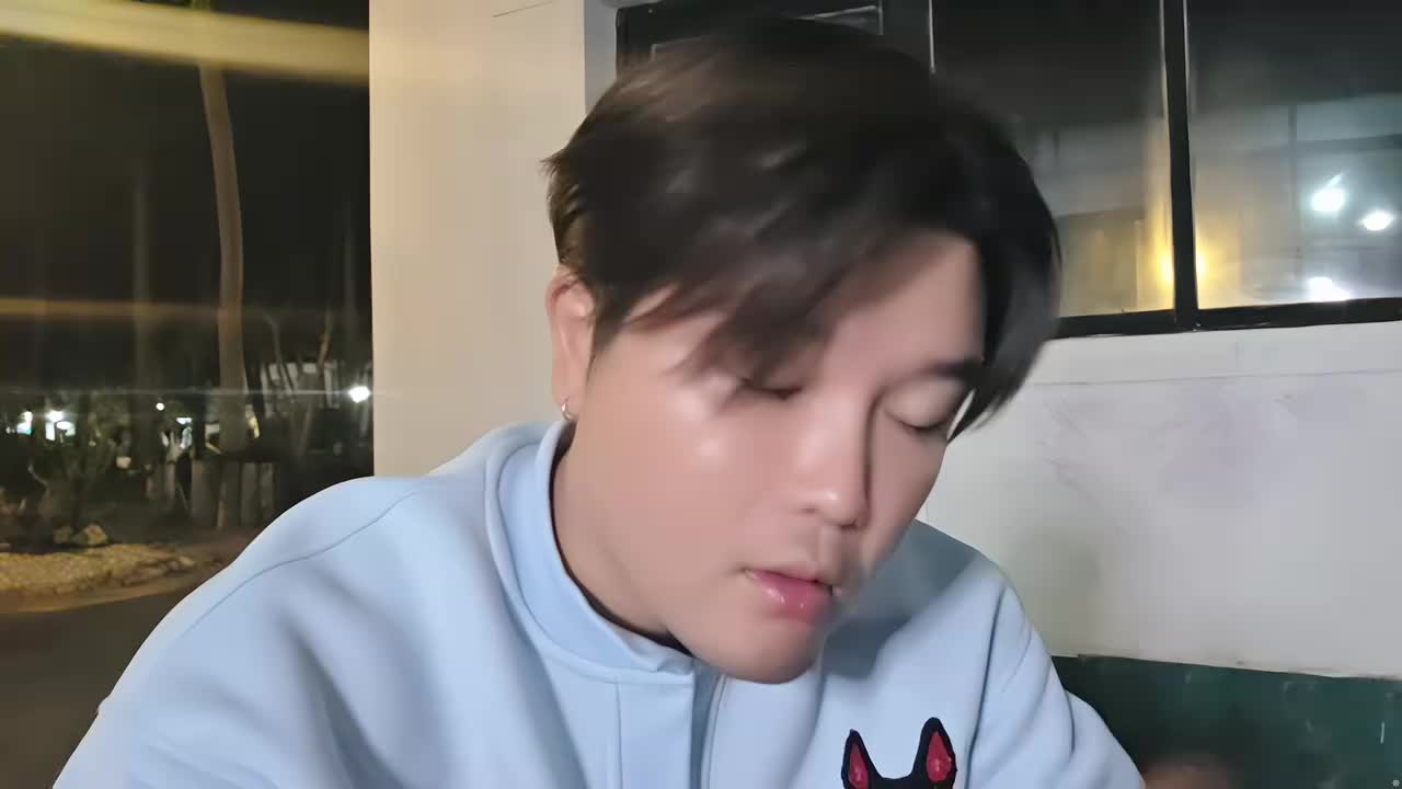 晚上9点半抽50台苹果17