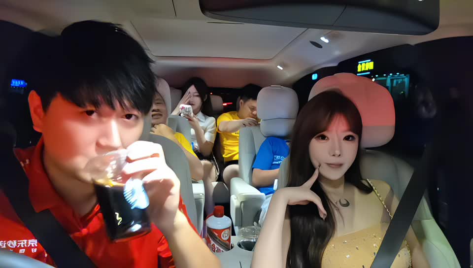 你的外卖被我吃了。